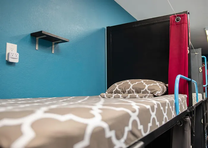 California Dreams Hostel - Pacific Beach San Diego